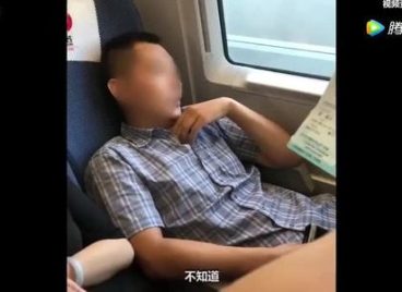 Nam hành khách Trung Quốc chiếm chỗ của phụ nữ trên tàu cao tốc