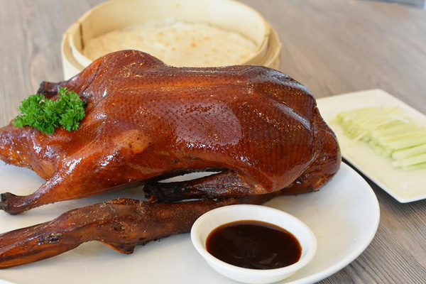 Vịt quay Bắc Kinh - món ăn nức tiếng trong nền ẩm thực Trung Hoa