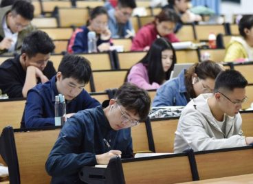 Trung Quốc: Điều chỉnh lịch nghỉ lễ tại các trường đại học