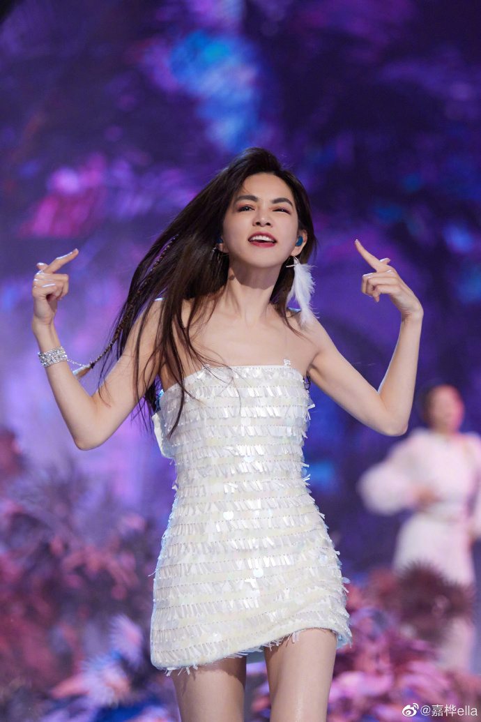 Những nữ ca sĩ nổi tiếng nhất Trung Quốc: Ella Trần Gia Hoa
